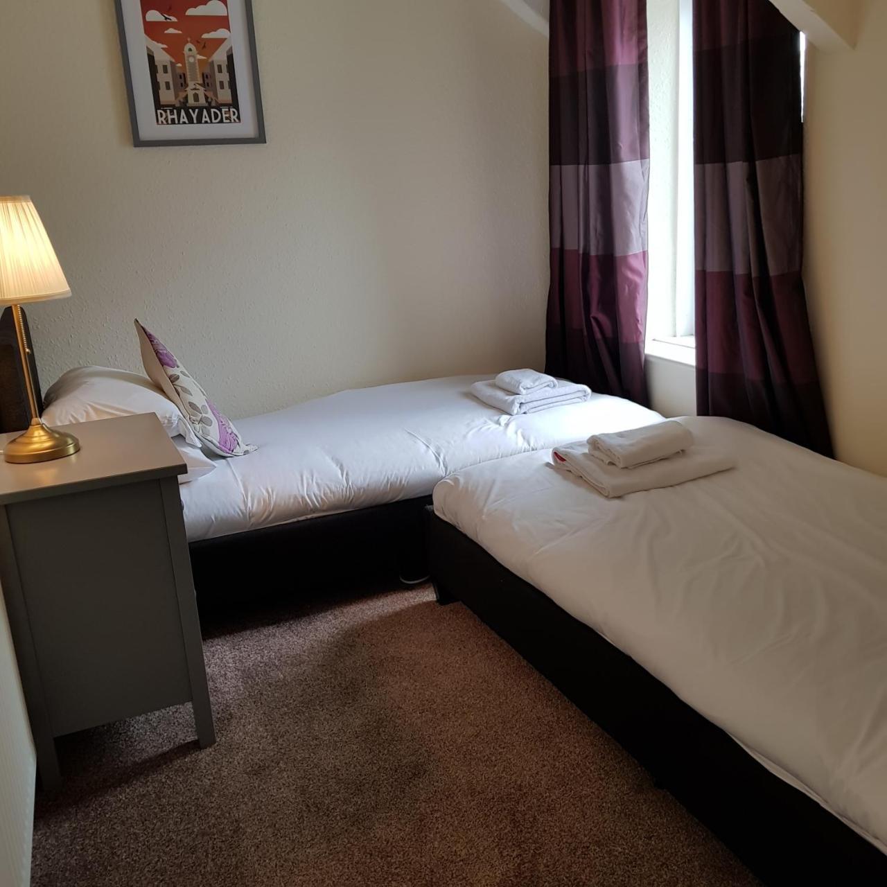 Ty Morgan'S Apartments Rhayader Extérieur photo